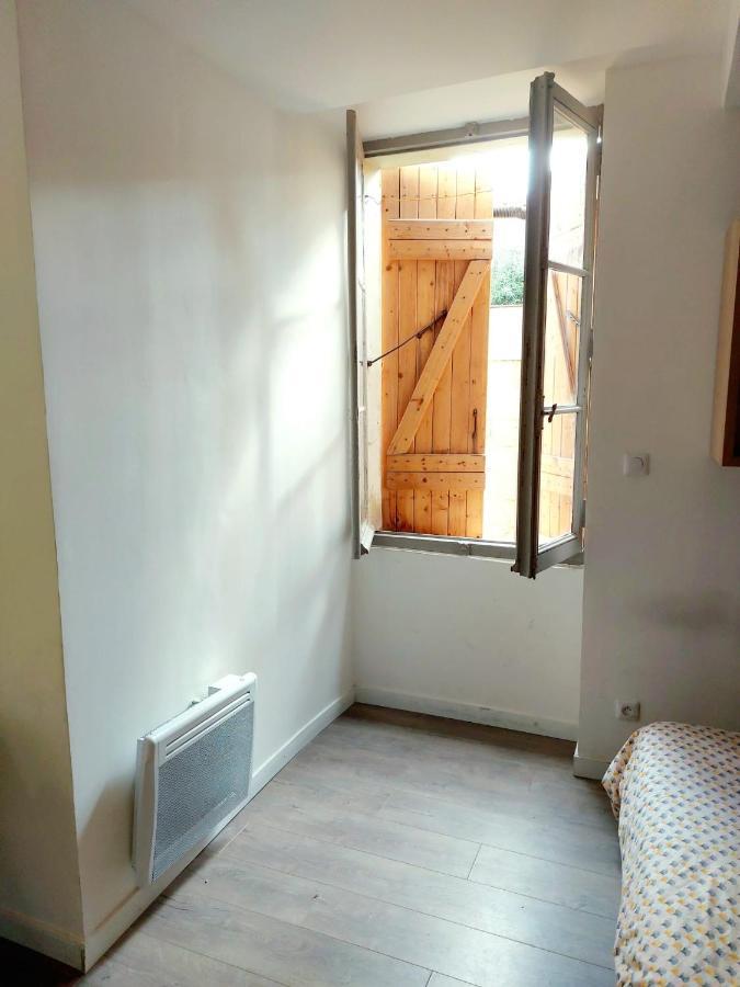 Tres Sympathique Appartement Plein Coeur De Ville Perpignan Eksteriør billede